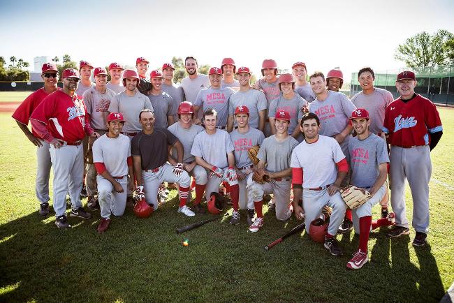 Chicago Cubs Star, Kris Bryant, Plays Ultimate Prank on Mesa Community College's Baseball Team