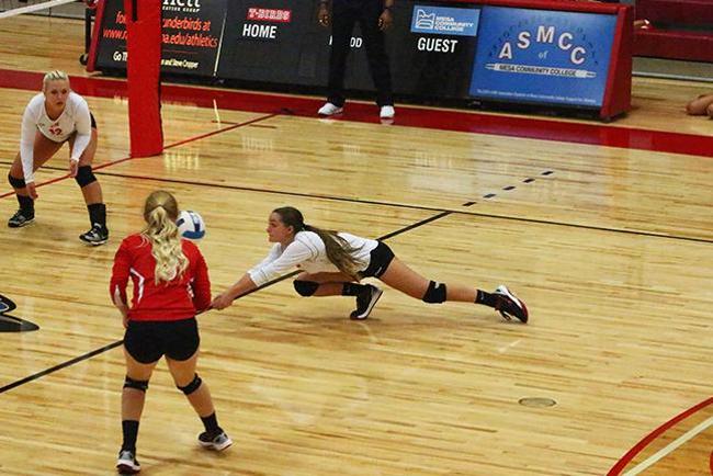 Volleyball swept by Snow College and Central Arizona