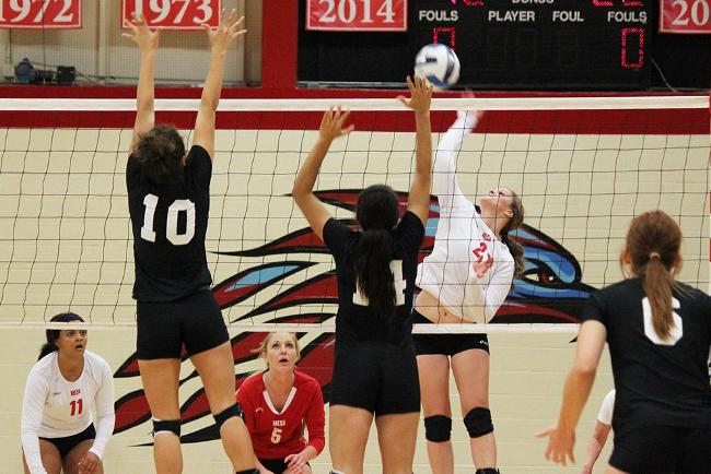 Mesa took set two but couldn't hold off Glendale, losing three sets to one.