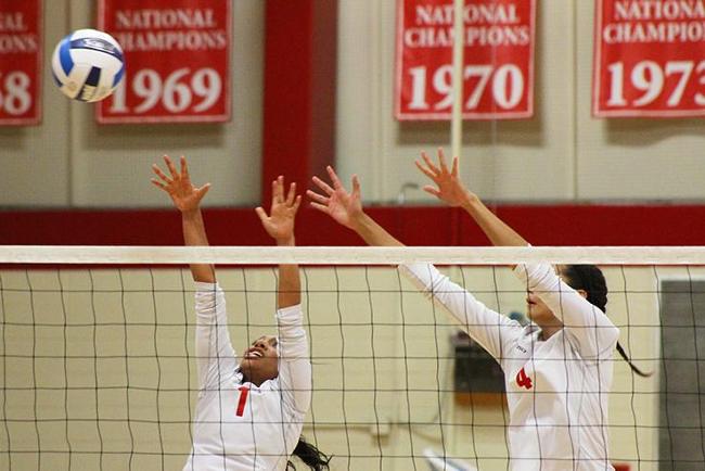 #17 Mesa Volleyball Sweep Central, 25-16, 25-19, 25-14