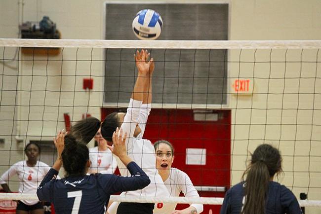 T-Birds Take Straight Sets From Pima, 3-0, on Sophomore Night