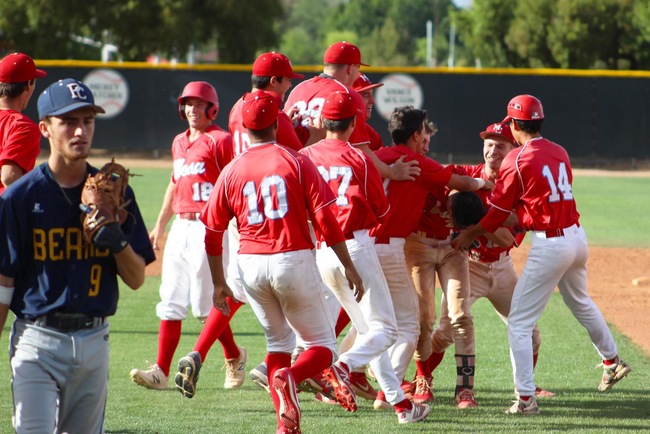 Patty's 4th Hit of the Day Drives In Botello for Walkoff Victory, 2-1 vs Phoenix College