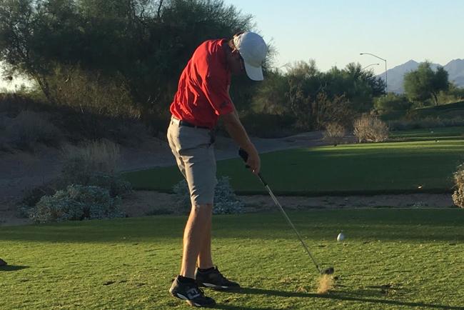 Men's golf rallies to win Longbow Fall Preview