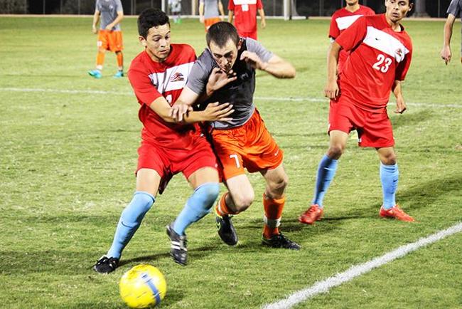 Pima defeats men's soccer in playoff quaterfinals, 3-0