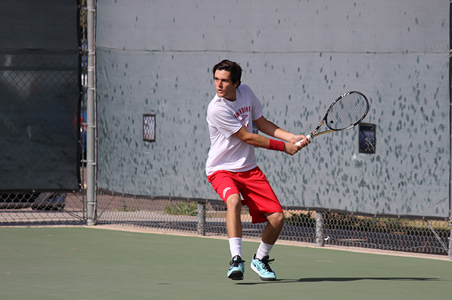 Men's tennis completes California trip with 9-0 win over College of the Desert