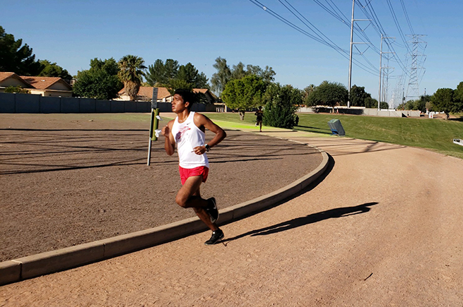 Bryan Mendez at the 3.75-mile mark