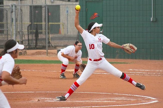 Gaby Lopez pitches to the Glendale Gauchos in game two of Saturdays double-header. (Photo by Aaron Webster)