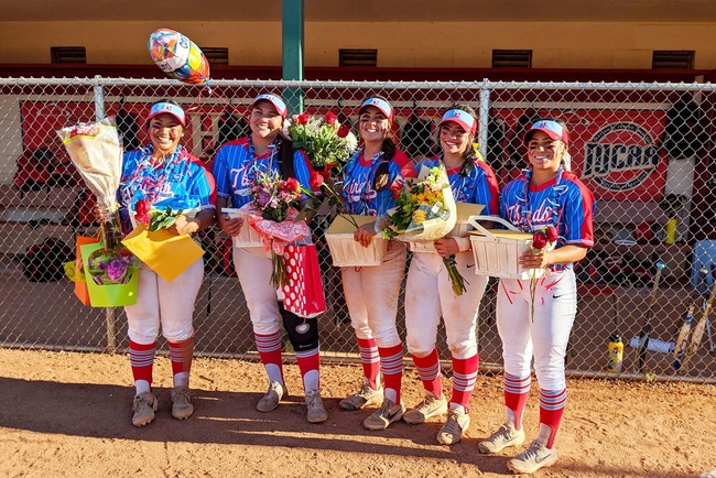 Mesa Softball Celebrates Its Sophomores, N7 Recognition Saturday Afternoon