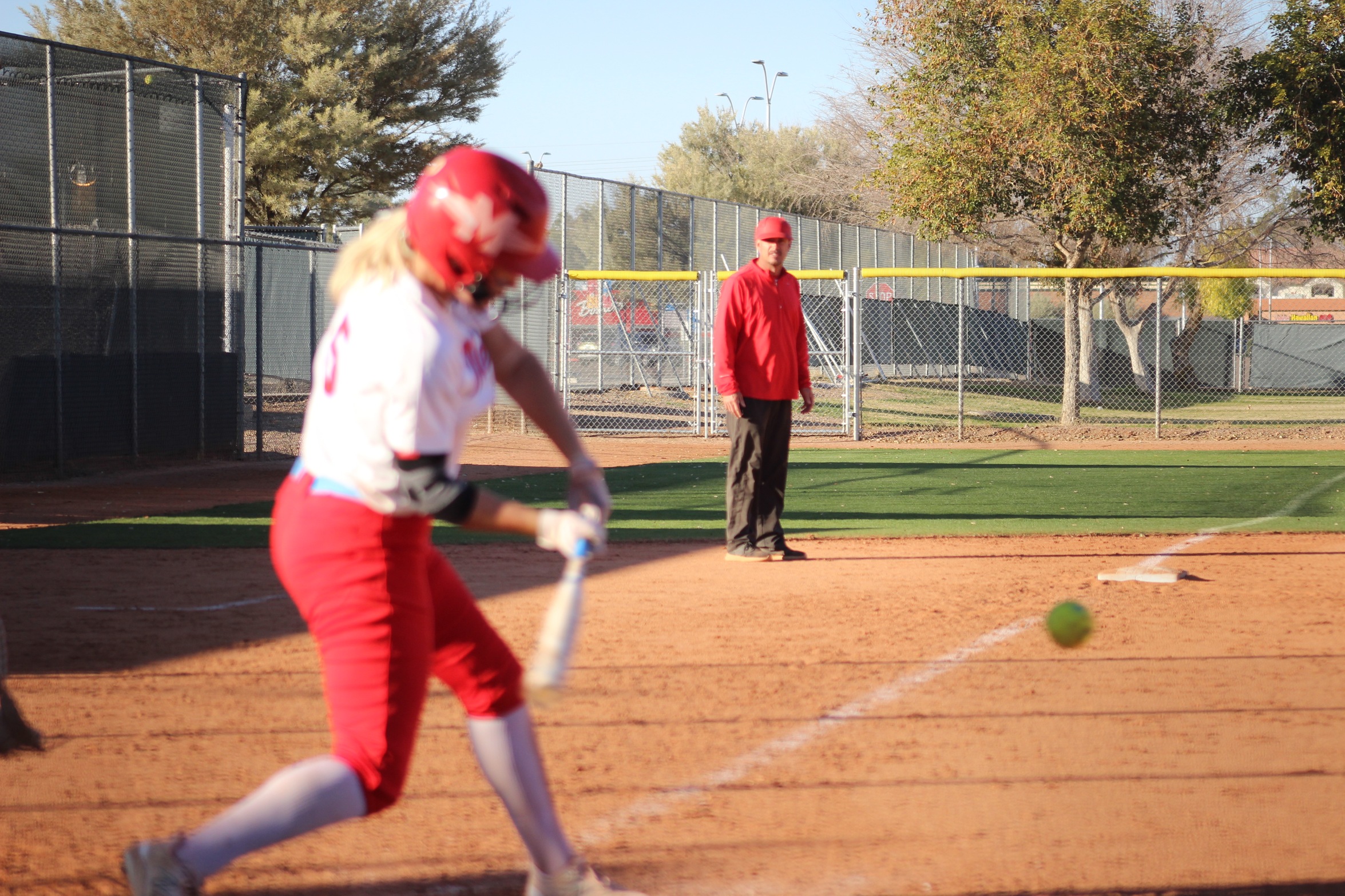 MCC softball splits with Central Arizona.