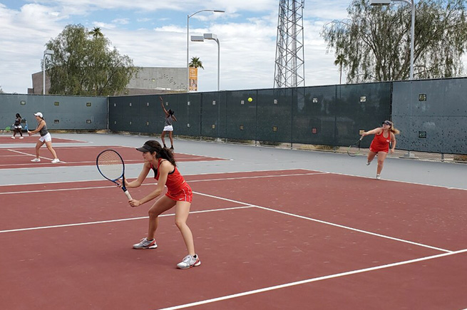 Women's tennis falls to Eastern Arizona, 8-1