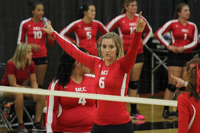 Makenzie King led Mesa with 14 kills (Photo by Aaron Webster)