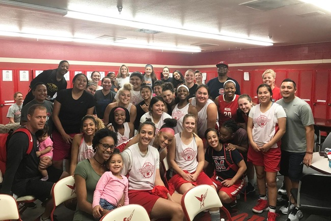 Women's Basketball First Alumni Game a Success