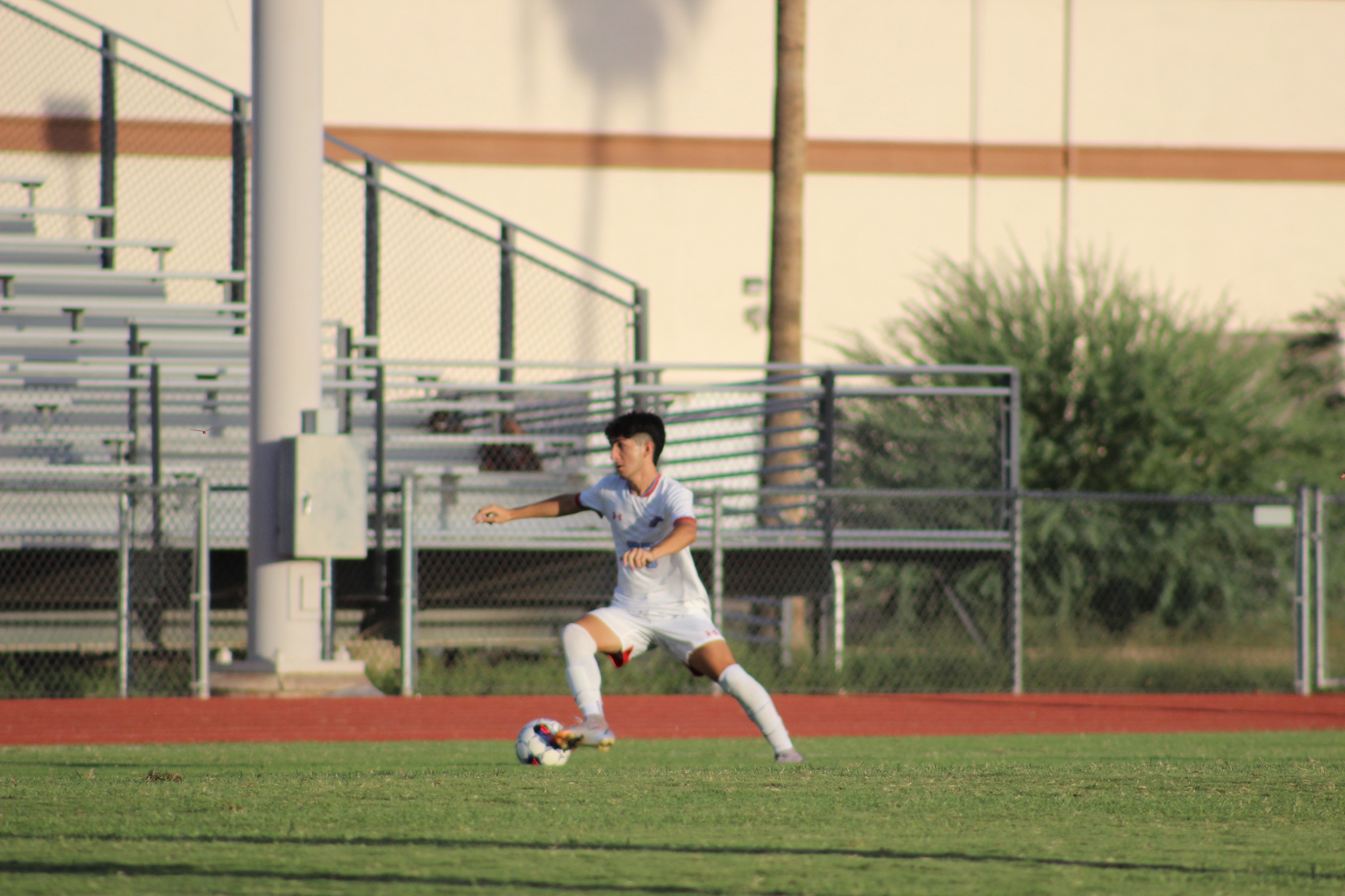 Men's soccer dominates Gateway 11-0; earn home playoff game.