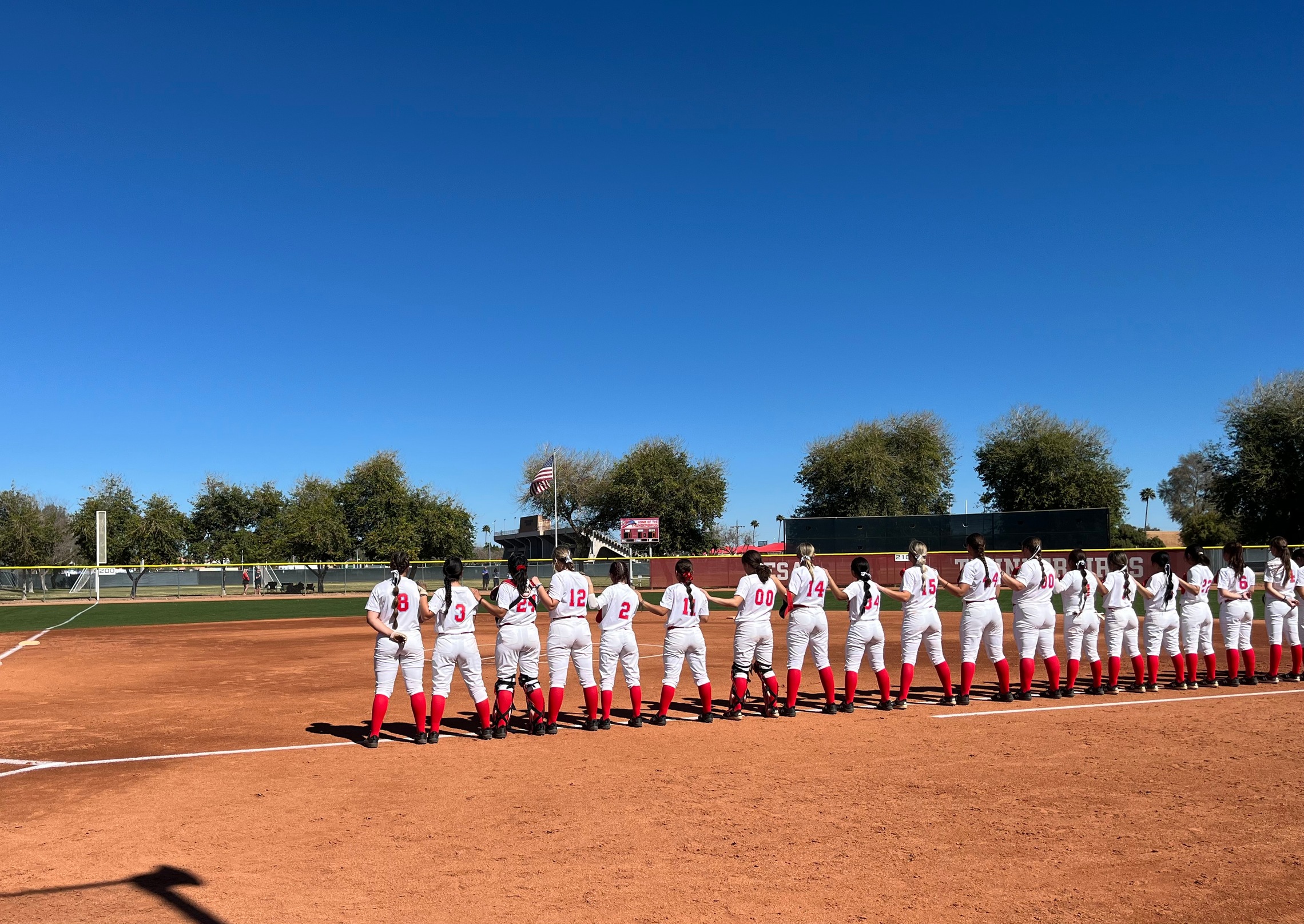 Softball splits with Arizona Western on sophomore day