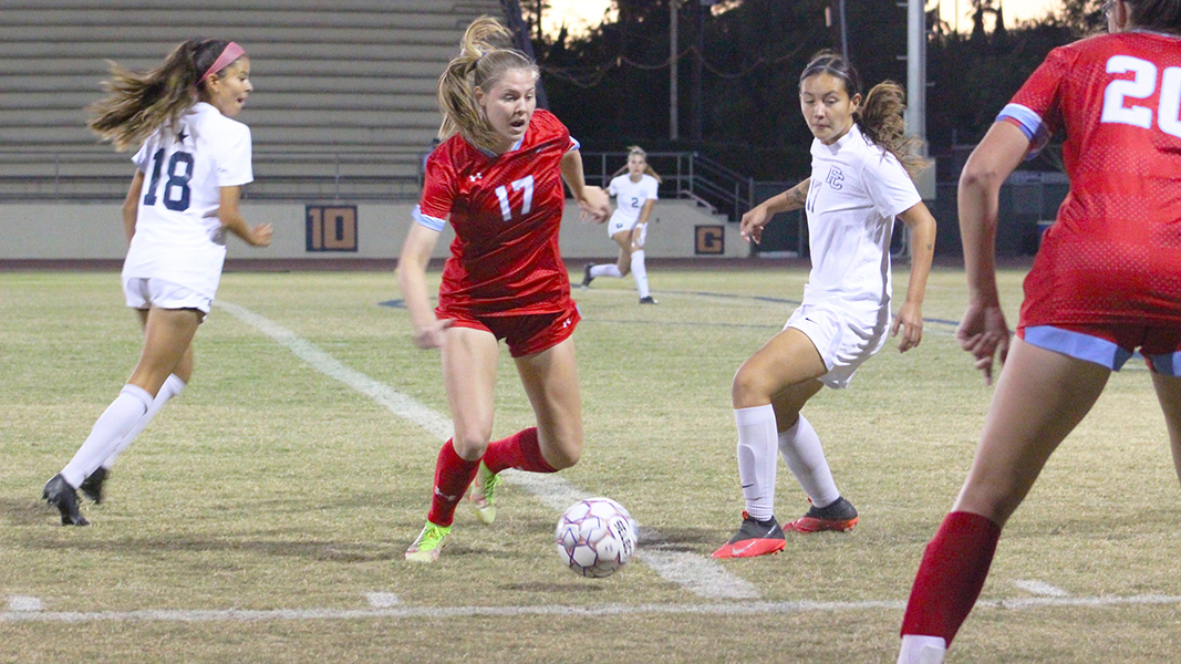Women's soccer goes on the road and sinks Paradise Valley, 2-1